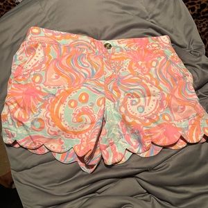 Size 6 lilly Pulitzer shorts